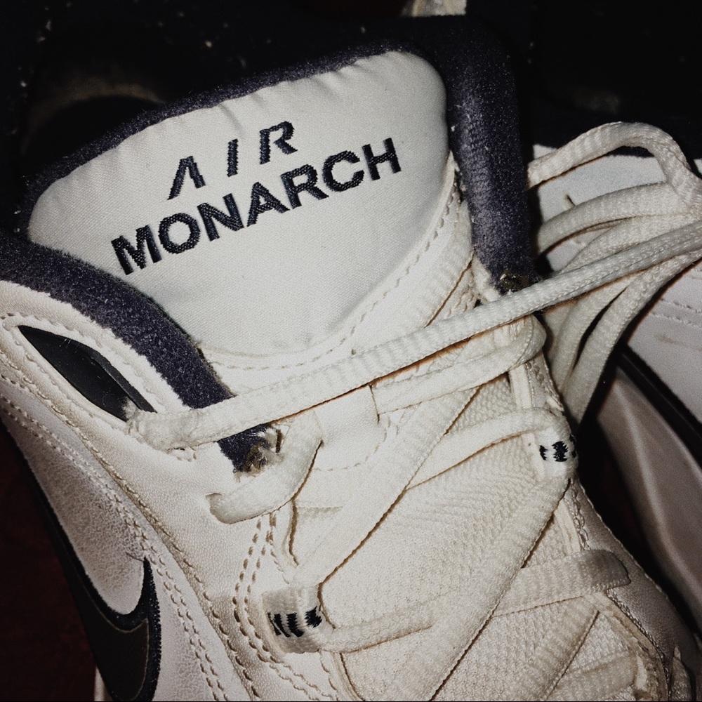 Nike Air Monarch IV